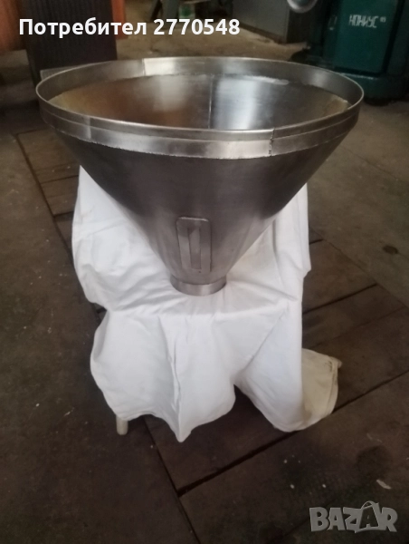 Фуния, снимка 1