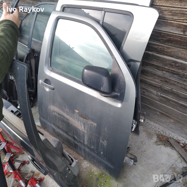 Nissan Pathfinder ,врати,огледала , снимка 1