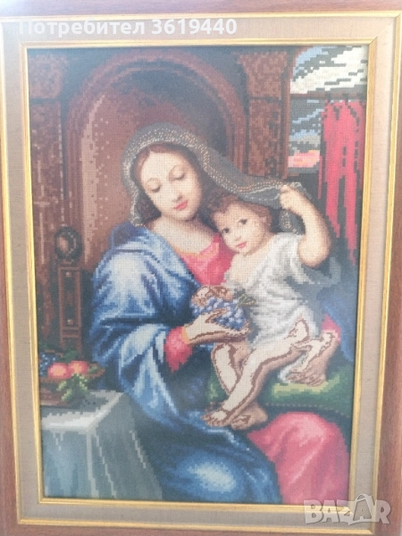 Гоблен МАДОНА С ГРОЗДЕ, снимка 1