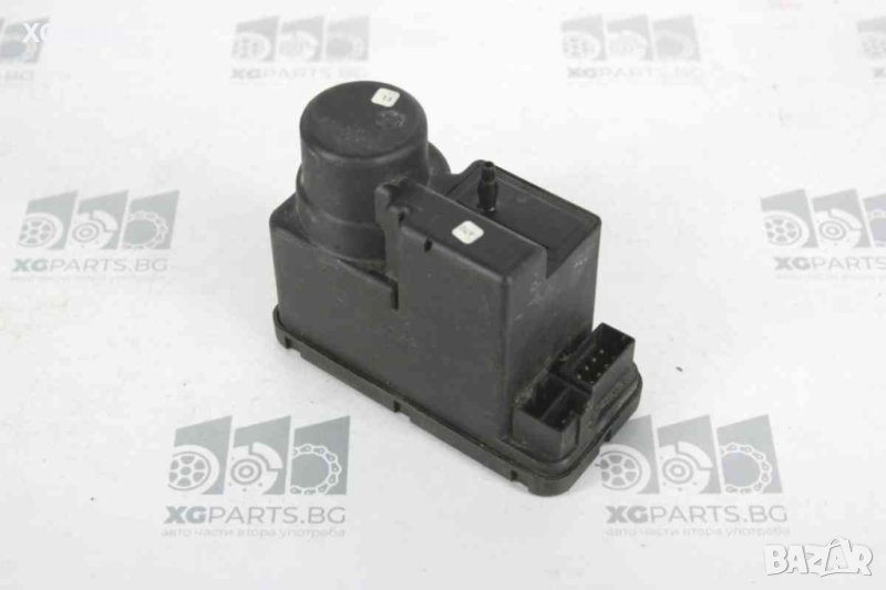 Вакуум помпа централно заключване за Mercedes C-class W202 (1993-2000) 2028001948, снимка 1