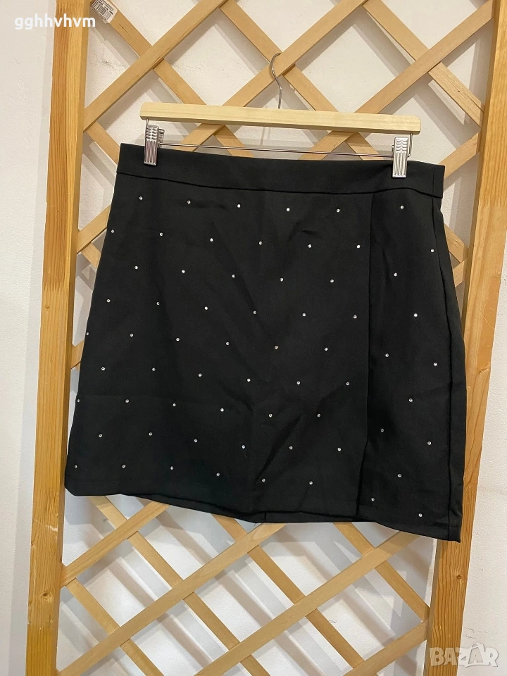 пола, снимка 1