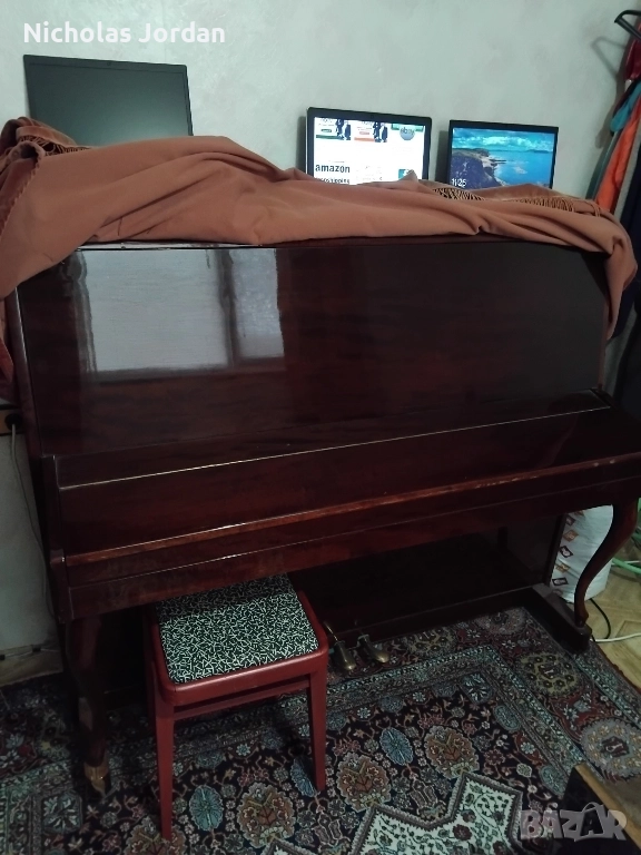 Продавам пиано "KOMITAS", снимка 1