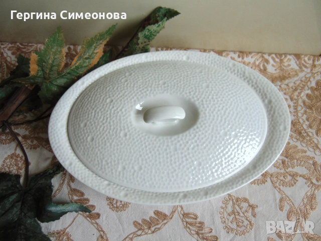 Голяма порцеланова купа с капак, снимка 2 - Чинии - 52642297
