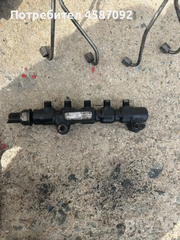 Дюзи, ГНП и рейл за 1.6 HDI 109кс BOSCH, снимка 4 - Части - 51638171