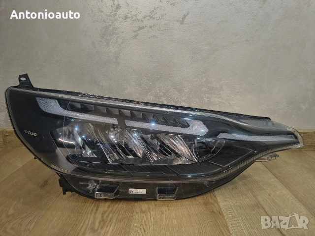 Десен лед фар Ford Transit Custom PZ31-13E014-CB 00229207-04 , снимка 2 - Части - 52668221