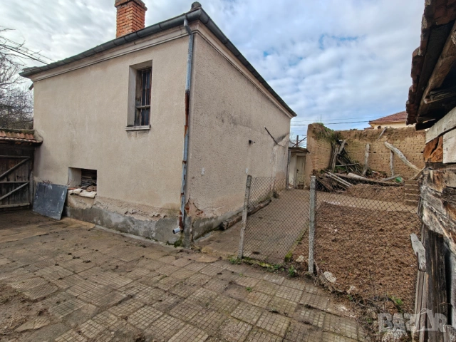 Къща в Зелениково, снимка 17 - Къщи - 53471807