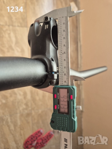 Продавам кормила и лапи от canyon stoic, снимка 6 - Части за велосипеди - 52611979