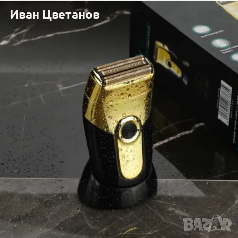 Професионална електрическа самобръсначка, VGR V-383, водоустойчива, LCD дисплей, стойка за зареждане