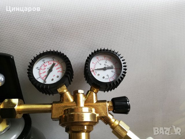 Хелий редуцир-вентил с 2 часовника+накрайник за надуване на балони , снимка 3 - Други машини и части - 32287477