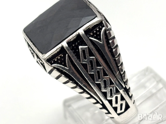 Мъжки Сребърен Пръстен с красив фасетиран камък (проба 925)- 7,8 грама, снимка 4 - Пръстени - 52318853