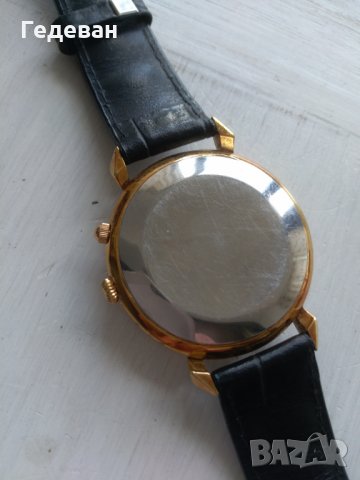 Красив кварцов с дизайн на Vulcain Cricket, снимка 2 - Мъжки - 26228853