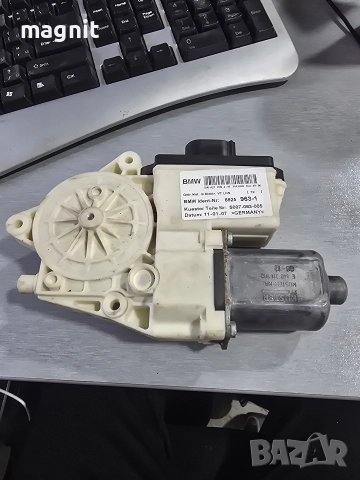 6925963-1 моторче стъклоповдигач BMW X3 E83 предно ляво стъкло лява