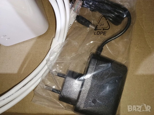 Рутер HUAWEI LTE Cube E5180, снимка 5 - Рутери - 52543429