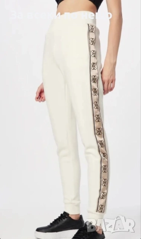 Guess Дамски Спортен Комплект🔝Дамски Спортен Екип Гес - 2 Цвята Код S323, снимка 3 - Спортни екипи - 52429039