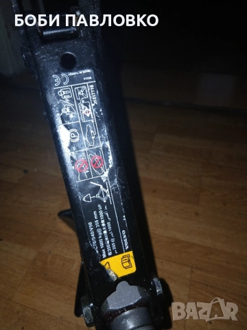 Крик тип жаба волво v40 s60 s40 оем