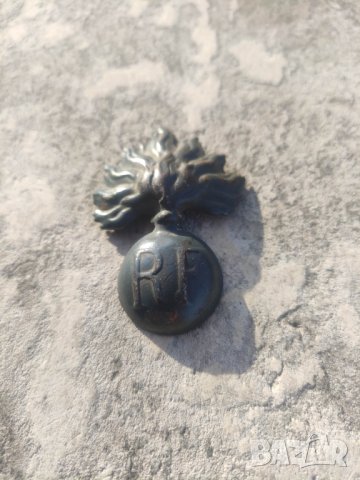 Продавам Френска кокарда , снимка 2 - Антикварни и старинни предмети - 43594527