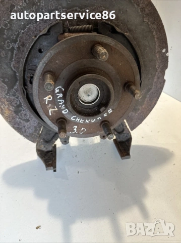 Заден десен с главина 29 зъба за Jeep Grand Cherokee 3.0 CRD (2007), снимка 3 - Части - 53521882