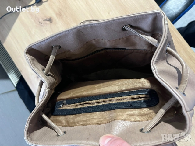 Дамска кожена раница, снимка 7 - Раници - 53536880