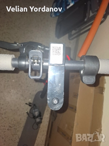 Тротинетка почти нова, зарядно- без батерия, снимка 3 - Друга електроника - 51672386