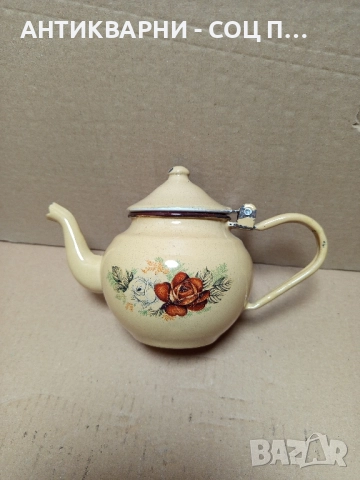 Соц Стар Малък Емайлиран Чайник. , снимка 2 - Антикварни и старинни предмети - 52355790