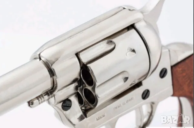 Класиката на уестърна. Каубойски револвер Колт, пистолет Colt 45, снимка 10 - Колекции - 24631792