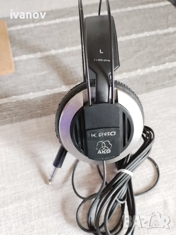 AKG K 260, снимка 5 - Слушалки и портативни колонки - 52772605