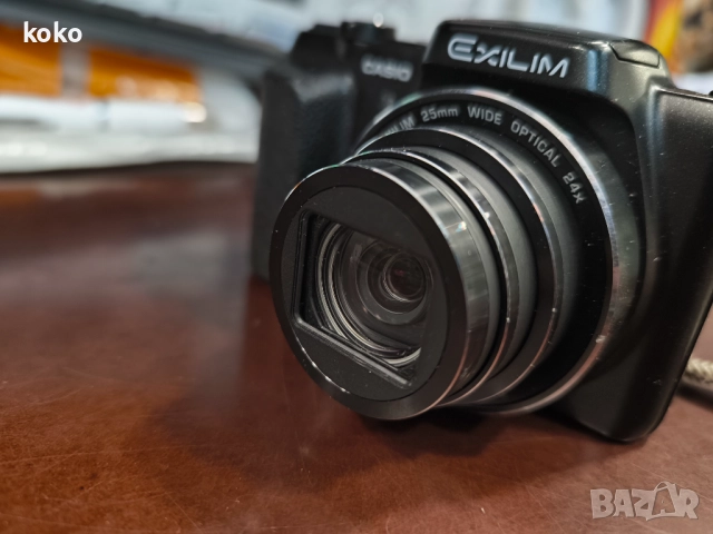 Фотоапарат камера Casio , снимка 5 - Камери - 52369268