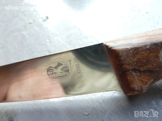  Нож Victorinox - 44 , снимка 3 - Други ценни предмети - 37126979