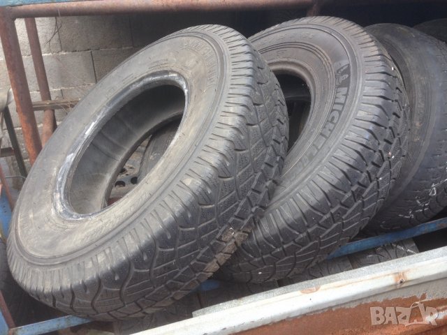 от джип са свалени / бусови- комплект 4бр. гуми 235/85 R16 C Michelin Latitude cross, снимка 1