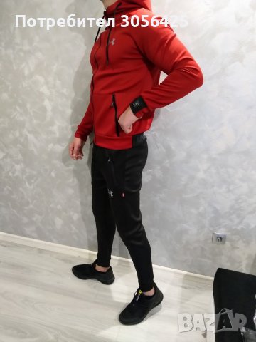 Спортен екип Under Armour от полиамид , снимка 4 - Спортни дрехи, екипи - 38574530