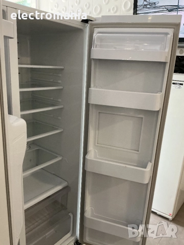 хладилник с фризер Side by Side Samsung HomeBar & selectZone RSH1PTSW, снимка 8 - Хладилници - 51893692