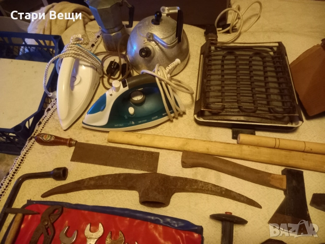 Ножове стари инструменти и вещи, снимка 2 - Ножове - 52397253