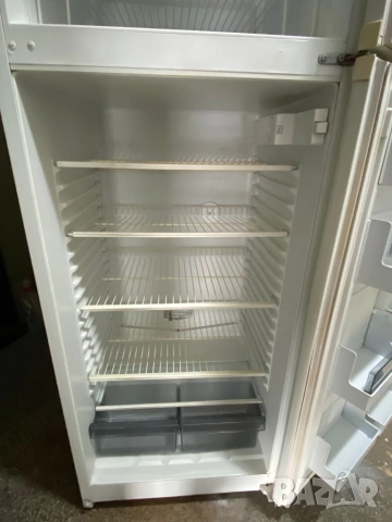 Голям италиянски хладилник, снимка 7 - Хладилници - 53587607