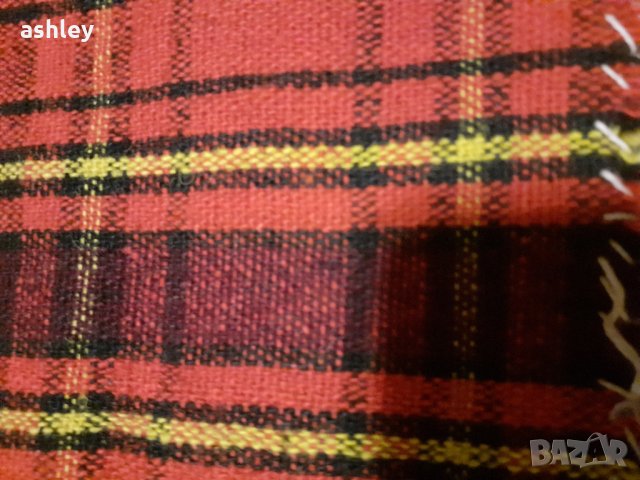 Вълнена тракийска престилка , снимка 4 - Антикварни и старинни предмети - 28157593