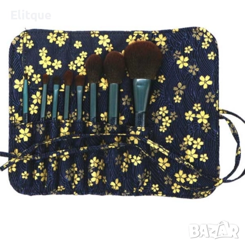 Комплект от 8 четки за грим в красива разгъваща се чантичка  HZS69, снимка 9 - Други - 52820410