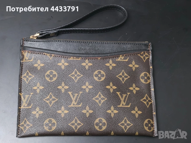 Louis Vuitton чанта тип плик 