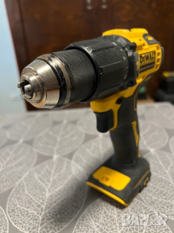 Винтоверт Dewalt DCD709, снимка 2 - Винтоверти - 52431433