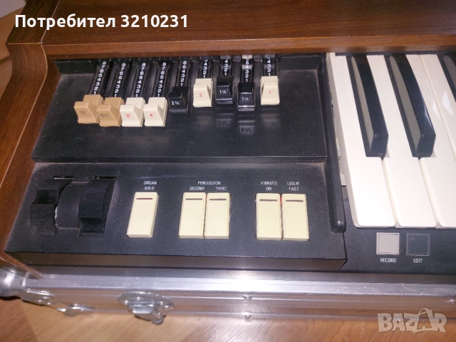 Hammond XB2, снимка 8 - Синтезатори - 52647719