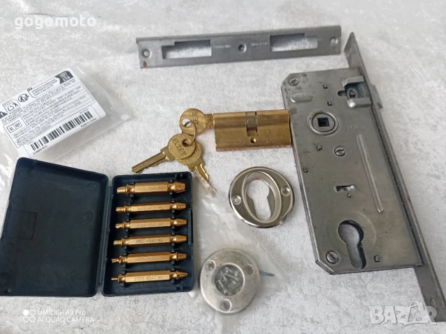 Брава секретна оригинална ELZET + ELZET  оригинален патрон , снимка 7 - Други стоки за дома - 50476935