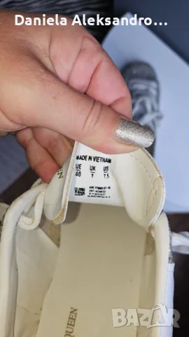 Alexander Mcqueen 40 номер, снимка 5 - Маратонки - 47956090