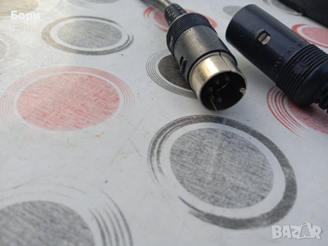 UHER петица м към петица женско, снимка 3 - Други - 39062291