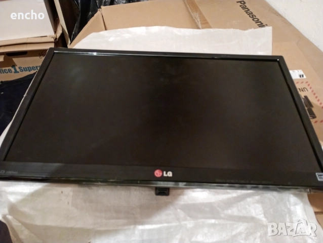 Монитори LG FLATRON w2243T, снимка 6 - Монитори - 50518622