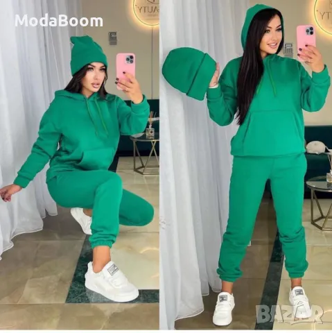 Дамски комплекти Различни цветове , снимка 3 - Спортни екипи - 48622421