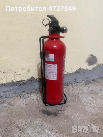 Спешно! Автомобилен пожарогасител – НОВ, снимка 2 - Аксесоари и консумативи - 53393246