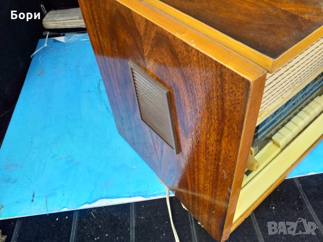 Радиограмофон Latvija M 1961г, снимка 6 - Радиокасетофони, транзистори - 26567983