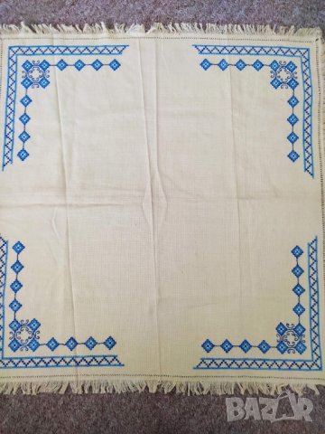 Ново бродирано каре