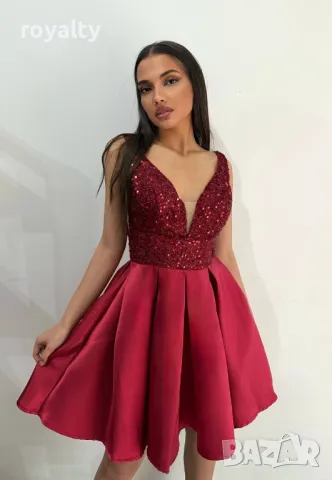Червена дамска рокля 