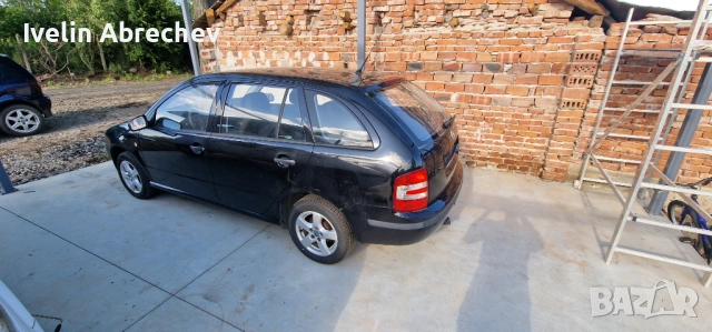 Шкода фабиа, снимка 2 - Автомобили и джипове - 52012165