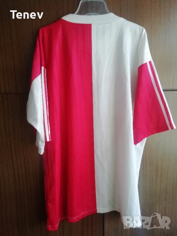 Stuttgart Retro Vintage Adidas оригинална тениска футболна фланелка , снимка 2 - Тениски - 38110075
