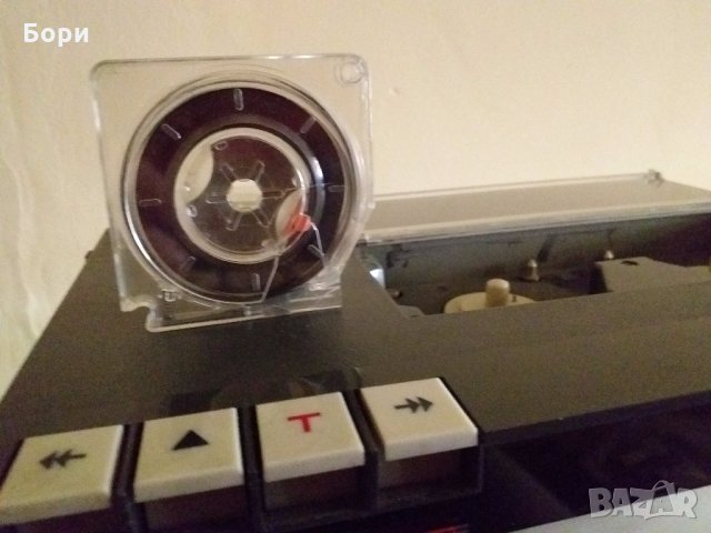 PHILIPS LFH0084/01     1968г., снимка 4 - Радиокасетофони, транзистори - 26877870